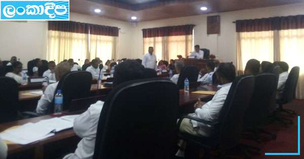 දිවුලපිටිය අයවැයත් සම්මතයි