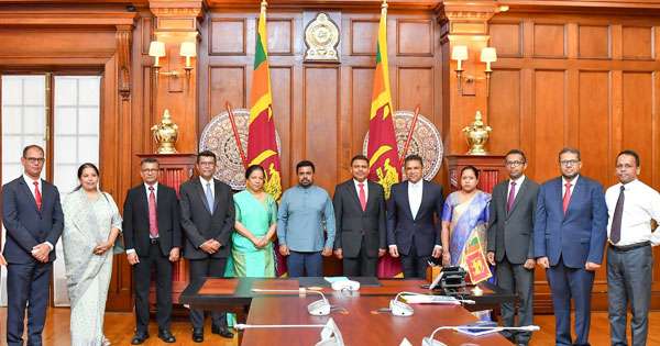 රාජ්‍ය තාන්ත්‍රිකයෝ දස දෙනෙක්ට උසස් නිලතල කාරක සභා අනුමැතිය