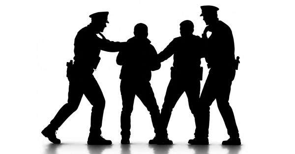 සැකකරුවන්ට පහරදුන්නොත් වගකීම OIC බාරගත යුතුයි