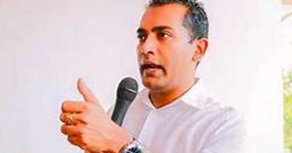 ආණ්ඩුව හොරාගේ අම්මගෙන් පේන අහනවා