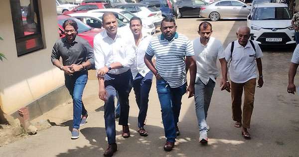 හරින් අධිකරණයට