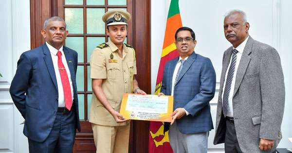 සිවිල් ආරක්ෂකයන්ගේ දිනක වැටුප රට ගොඩනගන අරමුදලට