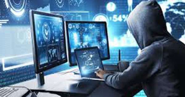 සයිබර් හැකර්වරුන් ඩොලර් ලක්‍ෂ 25 ක් උස්සලා