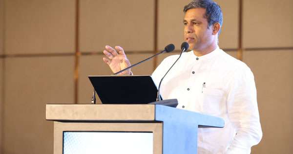 රාජ්‍ය ව්‍යාපාර වලට කෝප් කමිටුවෙන් පාඩමක්