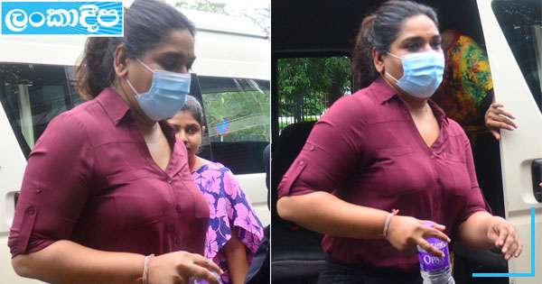 කෙහෙළියගේ ලොකු දුවට ඇප