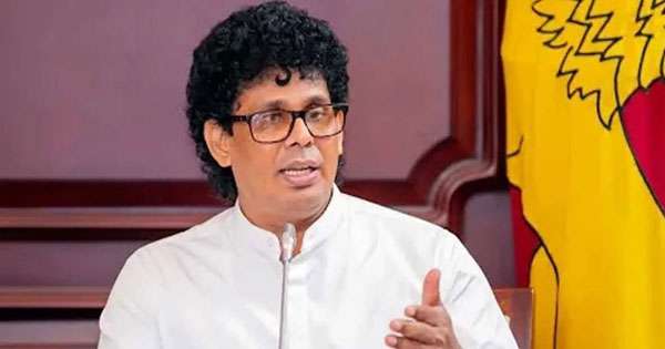 අනුරාධපුරේ පවුල් 21557ක් අවතැන්