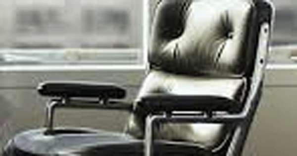 බලශක්ති ඇමතිකම ඇමති මණ්ඩලේම කෙනෙක්ට