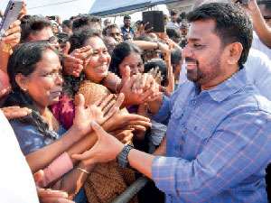 ආණ්ඩුව සමීක්ෂණ ජනමතය