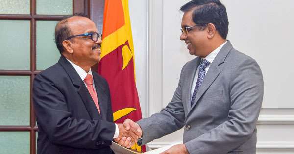 රාජ්‍ය සේවා කොමිසම පත් කරයි