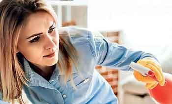 බොරුවට මැරුණා වගේ රඟපාන විෂබීජය