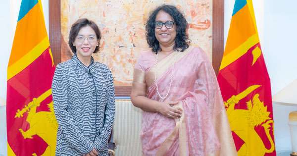 කොරියා තානාපතිනී - අගමැතිනිය හමුවේ