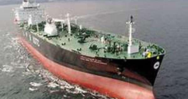 අනිද්දා එන්න තිබූ බොරතෙල් නැව එන්නේ නෑ