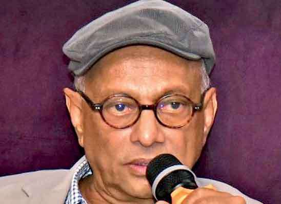 තිබෙන හෝටල් කාමර ප්‍රමාණවත් අවශ්‍ය අලු‍තින් ගුවන්යානා පැමිණීමයි - තේමා කලෙක්ෂන් නිර්මාතෘ චන්ද්‍රා වික්‍රමසිංහ