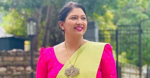 හිටපු ඉඩම් ලොක්කා චමින්ද්‍රාණිගෙන්  සමාව ගනී