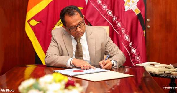 සමාජ ආරක්ෂණ බදු පනතට කථානායකගේ සහතිකය