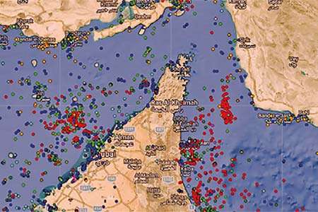 හෝමුස් සමුද්‍ර සන්ධියේ නෞකා 3200 ක් සිරවෙලා