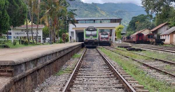 මැණිකෙලා හිරවෙලා