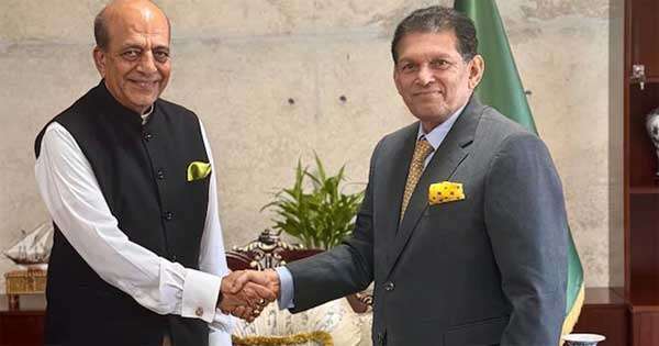 ඉන්දීය මහකොමසාරිස්වරයා බංග්ලාදේශ විදෙස් ඇමැති හමුවෙයි