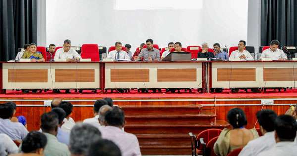 නැවත පදිංචි ක්‍රියාවලිය කඩිනම් කරන්න