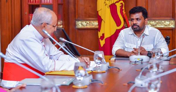 කාදිනල් තුමා ජනපති හමුවේ