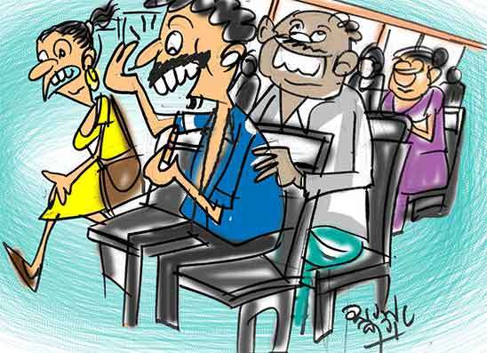 වළලු‍ අතකින් කම්මුල  අතගා ගන්න වැදිලා