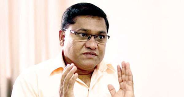 කරදරයට පත් ජනතාව ගෙන්වා ගැනීමට ගුවන් යානා