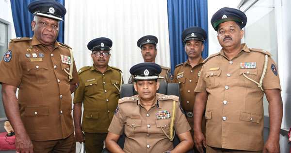 සුඛෝපභෝගී බසයෙන් මත්ද්‍රව්‍ය ගෙනිහිල්ලා