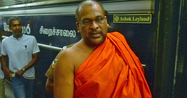 ඥානසාර හිමිට පැනවූ දඬුවම් ක්‍රියාත්මක කරන්නැයි නියෝගයක්