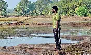 ආණ්ඩුව - නිලධාරීන් -- ගොවියන් එකතු වුණොත් ගොඩ: නැත්තම් මඩ