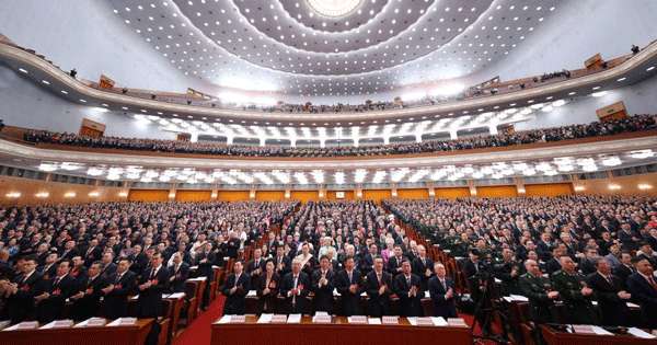 චීන ජාතික මහජන කොංග්‍රසය ඇරඹේ