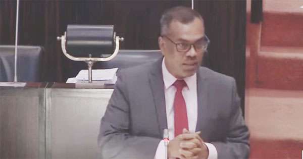 සංචිත කියන්නේ ආර්ථිකය මනින එකම මිනුම් දණ්ඩ නොවේ