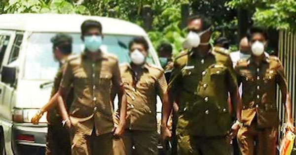 උත්සව සමයේ වෙළඳ සල් පරීක්ෂාවට පීඑච්අයිලා 2000ක්