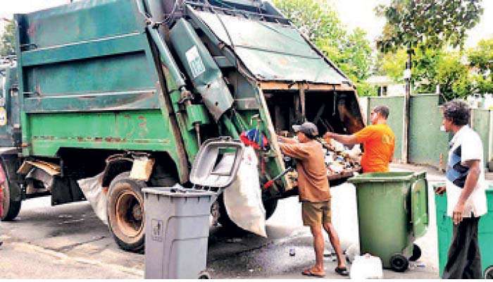 පළාත් පාලන ආයතන යටතේ සනීපාරක්ෂක පහසුකම් වැඩිදියුණු කිරීමේ ව්‍යාපෘතියක්
