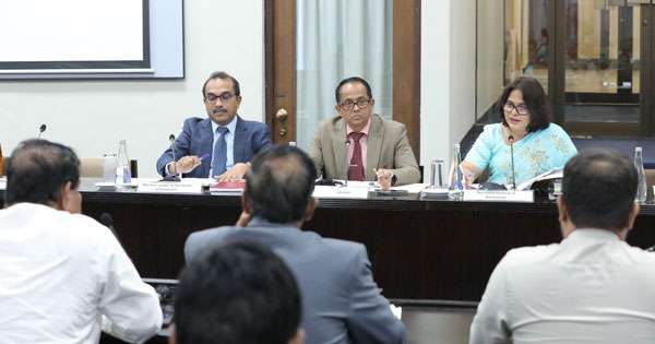 ලබන සතියේ පාර්ලිමේන්තුවේ වැඩ වෙන හැටි