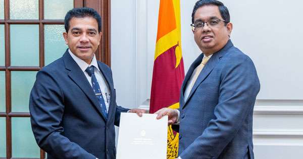 ඌව වෙල්ලස්ස සරසවි උපකුලපති පත් කරයි