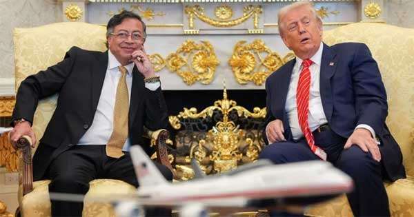 කොලොම්බියා ජනපති පෙට්‍රෝ ධවල මන්දිරයේ