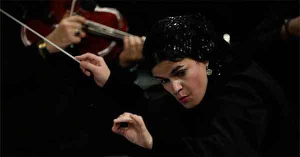 ඉරානයේ ප්‍රථම සංධ්වනි මෙහෙයවන්නිය