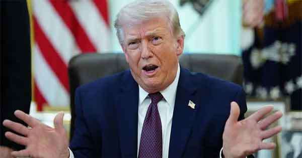 ට්‍රම්ප් පස්ස ගහයි