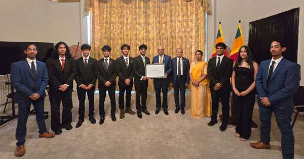 එංගලන්තයේ  ’’ Cloub - 6 ’’ මුහුරත් උළෙල ලද ආදායම ආපදා අරමුදලට