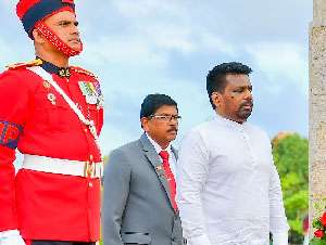 යුද්ධයේ සැමරුම් පරස්පරය
