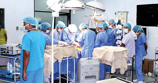 ජාතික රෝහලේ හෘද සැත්කම් නැවතීමේ අවදානමක්
