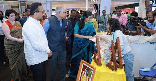 ඉන්දු - ලංකා නිර්මාණ ශිල්පීහු සීයක් එකම වේදිකාවක