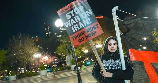 ඉරාන පාපන්දු කණ්ඩායම ක්‍රීඩා කරන්න ඇමෙරිකා එනවා