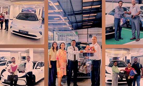 Evolution Auto සමාගම සිය ප්‍රථම IM 6  රථ පෙළ පාරිභෝගිකයන්ට භා‍ර දෙයි