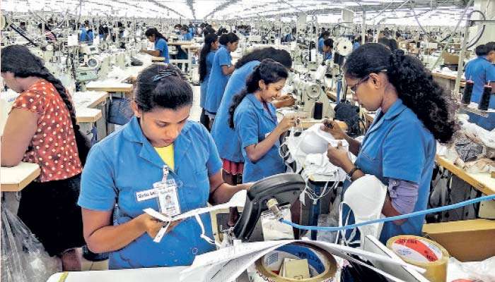 ලංකාවට කාර්මික ප්‍රතිපත්තිය: පැරණි විවාද