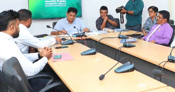 ඩෙංගු මඩින්න සජිත්ගෙන් යෝජනා