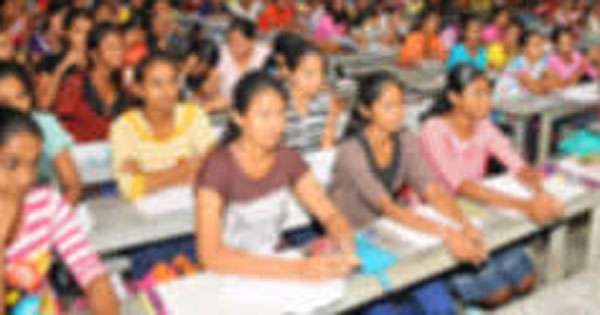 සාපෙළ අමතර පන්ති බදාදායින් පසු තහනම්