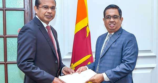 ප්‍රවාහන - මහාමාර්ග - නාගරික සංවර්ධන අමාත්‍යාංශයට නව ලේකම්වරයෙක්