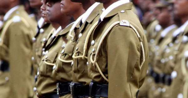 නිලධාරී 2000ක හිඟයක්: හිරගෙදර වැඩ කොටඋඩ