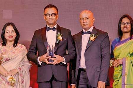 දහසය වැනි වරටත් ශ්‍රී ලංකාවේ විශිෂ්ටතම පාරිභෝගික සේවා බැංකුව HNB